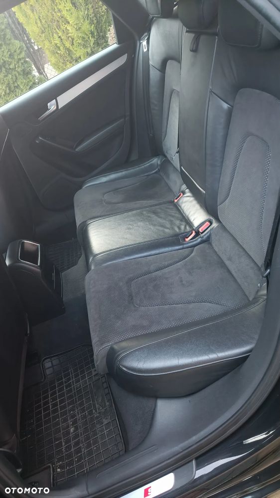 Audi A4 Avant 2.0 TDI - 20