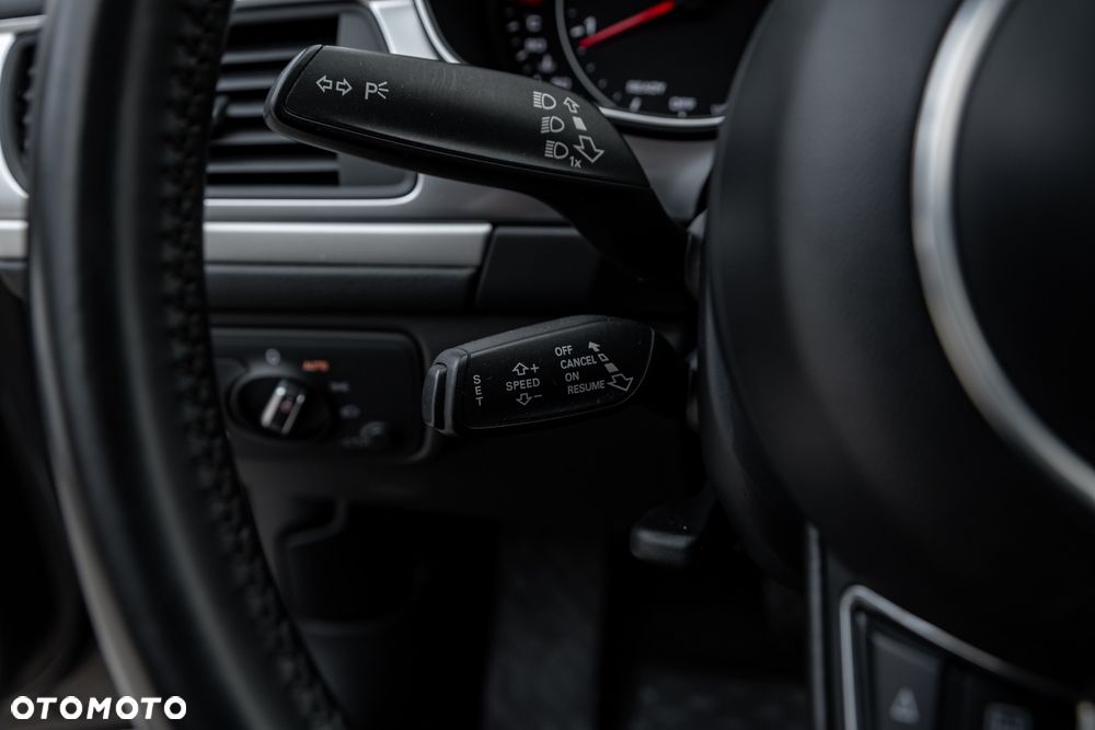 Audi A6 Avant 2.0 TDI Ultra S tronic - 31