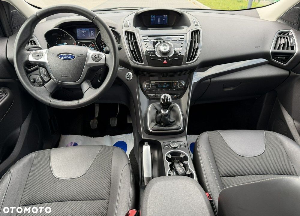 Ford Kuga - 18