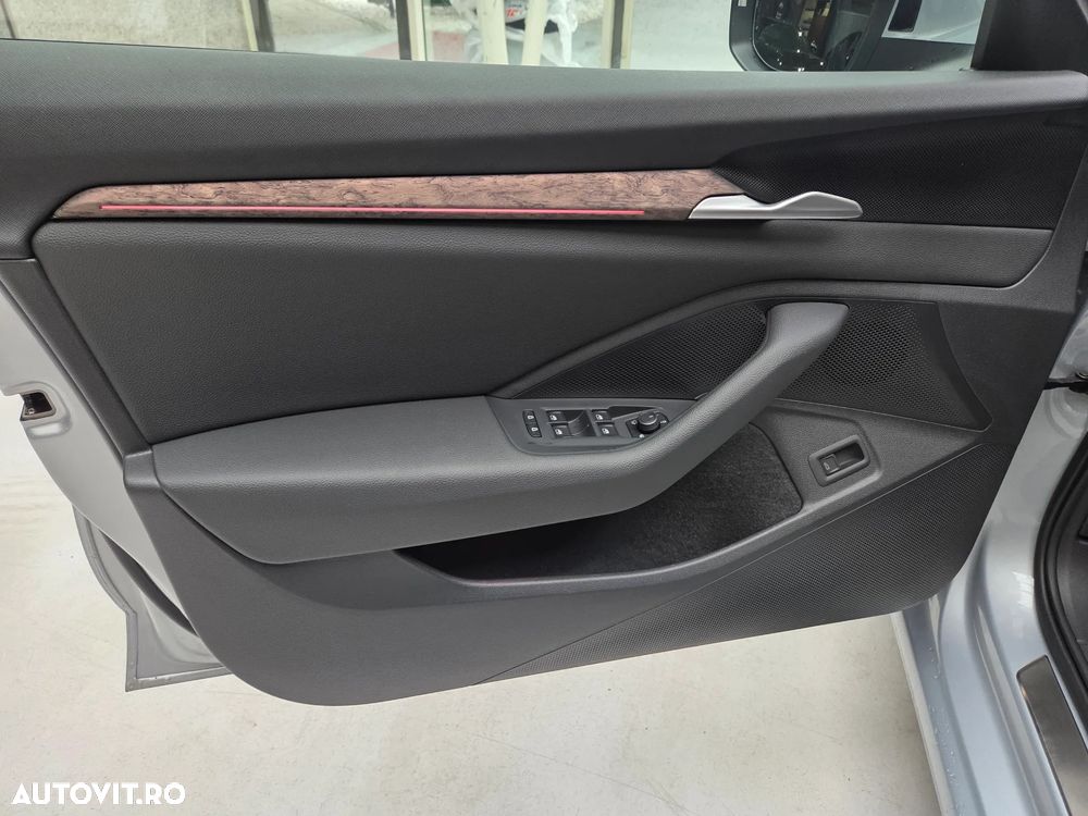 Skoda Superb 2.0 TDI DSG 4X4 L&K - 11