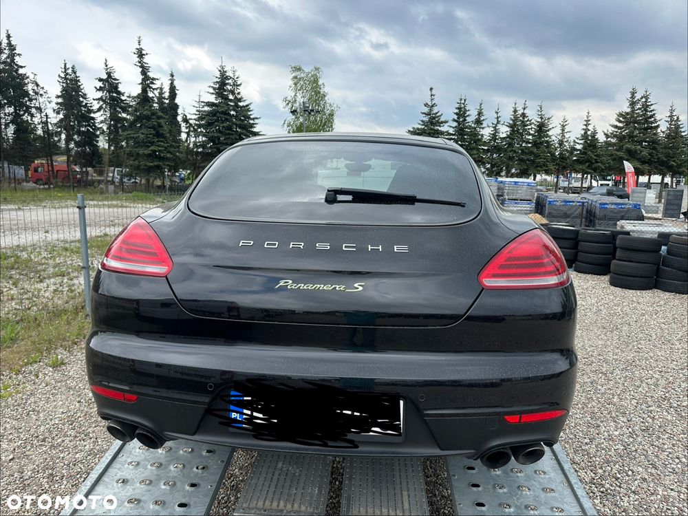 Porsche Panamera - 5