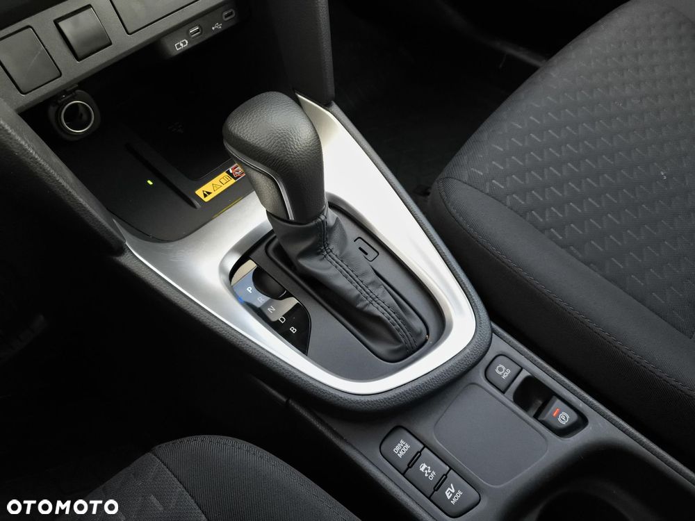 Toyota Yaris Cross Hybrid 1.5 Comfort - 26