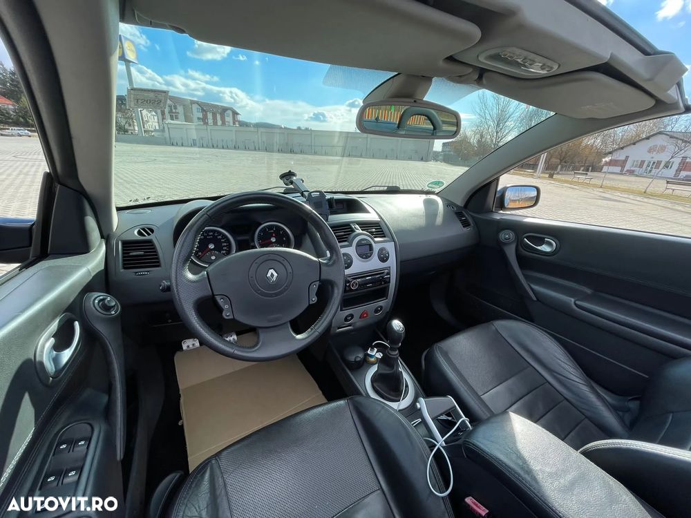 Renault Megane 2.0 Turbo Coupe-Cabriolet Dynamique - 10