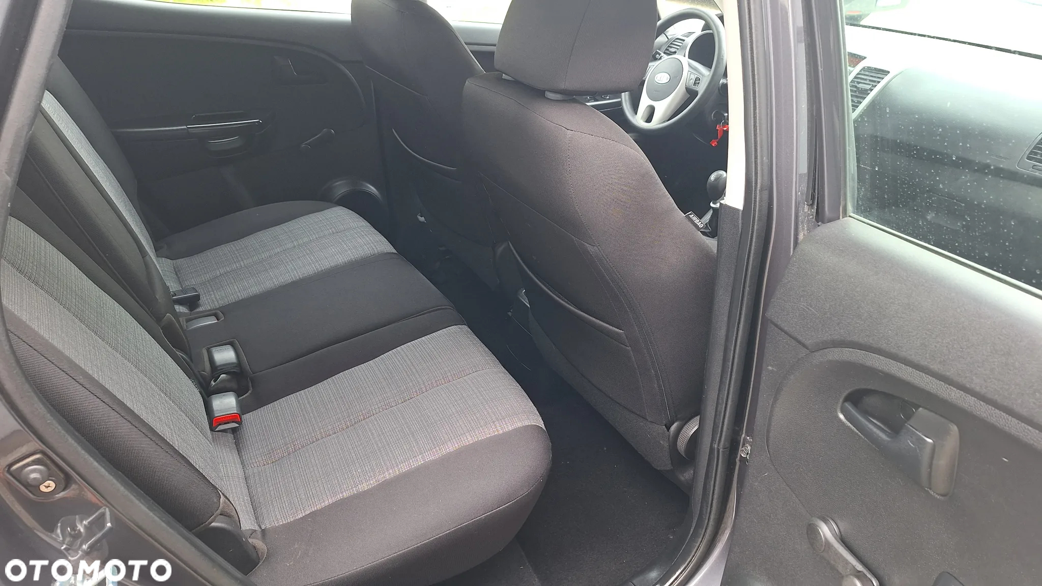 Kia Venga 1.4 CVVT Dream Team Edition - 9