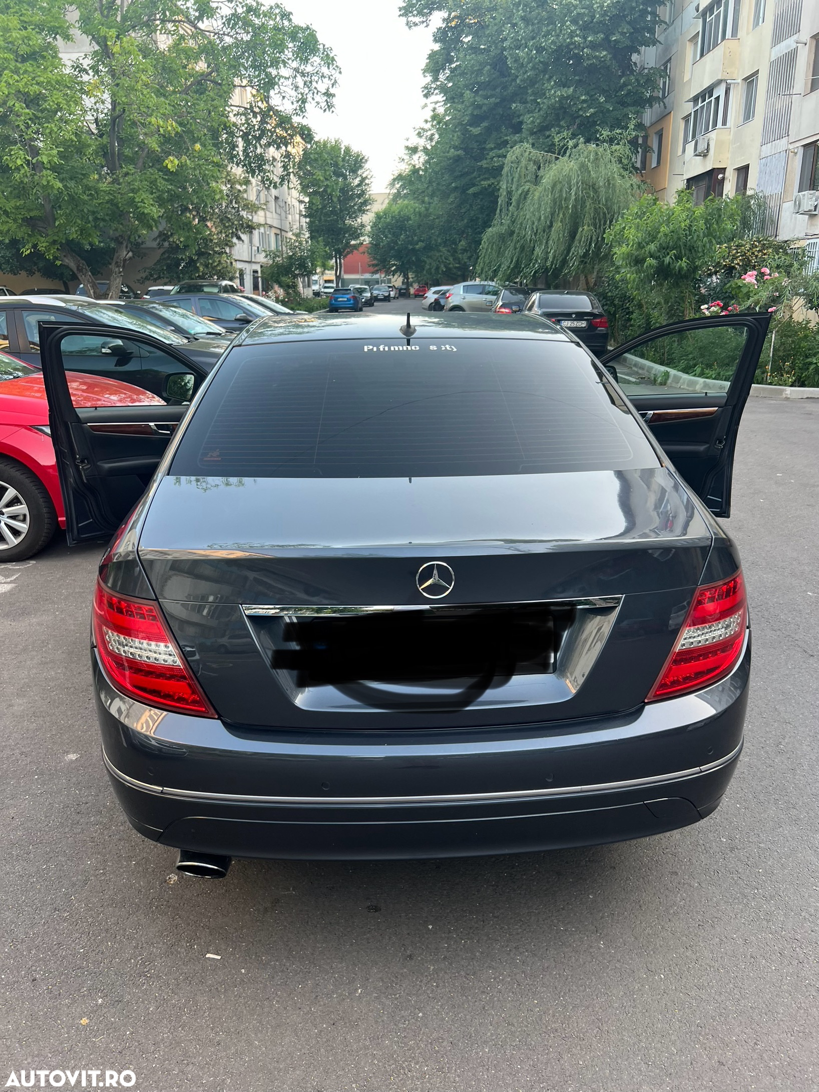 Mercedes-Benz C - 2