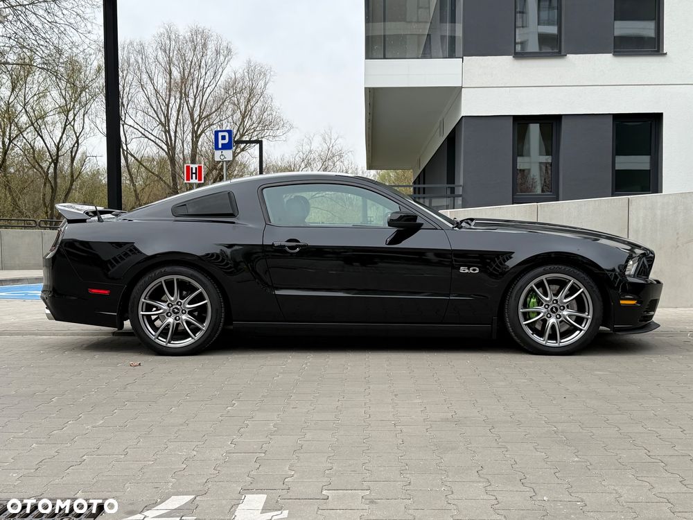 Ford Mustang 5.0 V8 GT - 5