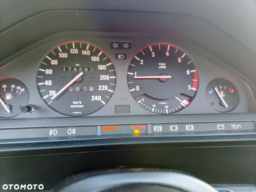 BMW Seria 3 - 14