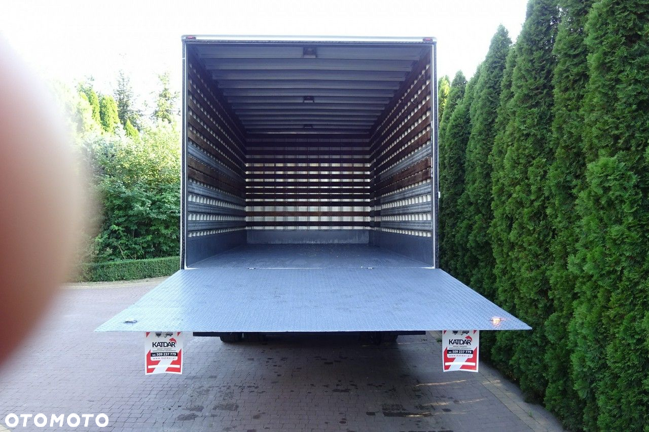 DAF LF 55.220 Euro 5 kontener 14 palet Winda ! Sprowadzony - 11