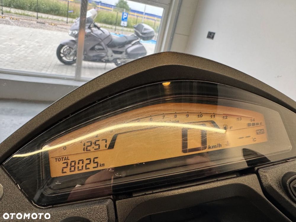 Honda VFR - 33