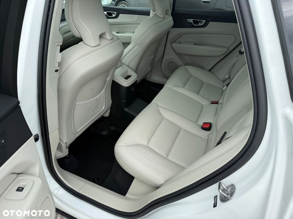 Volvo XC 60 - 11
