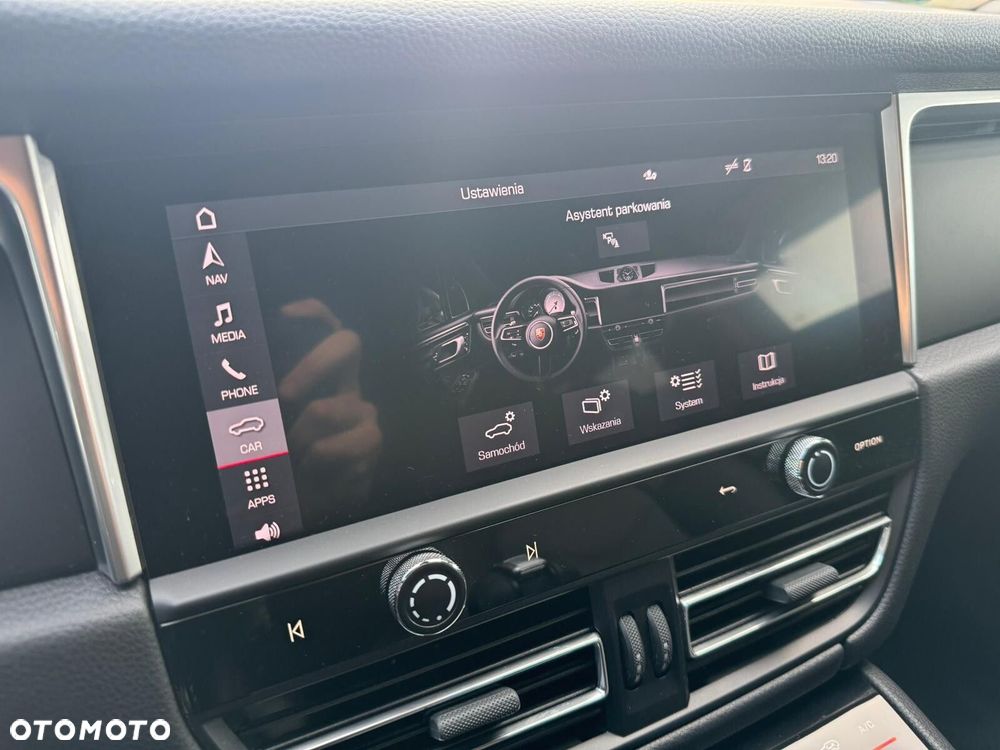 Porsche Macan Standard - 23