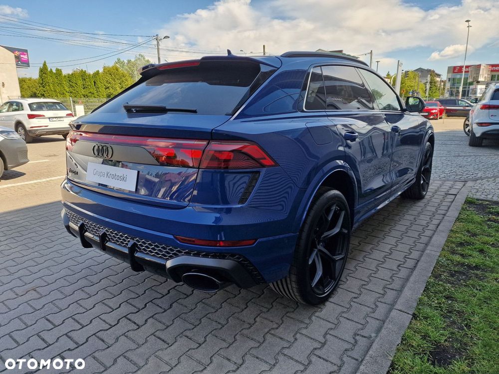 Audi RS Q8 - 4