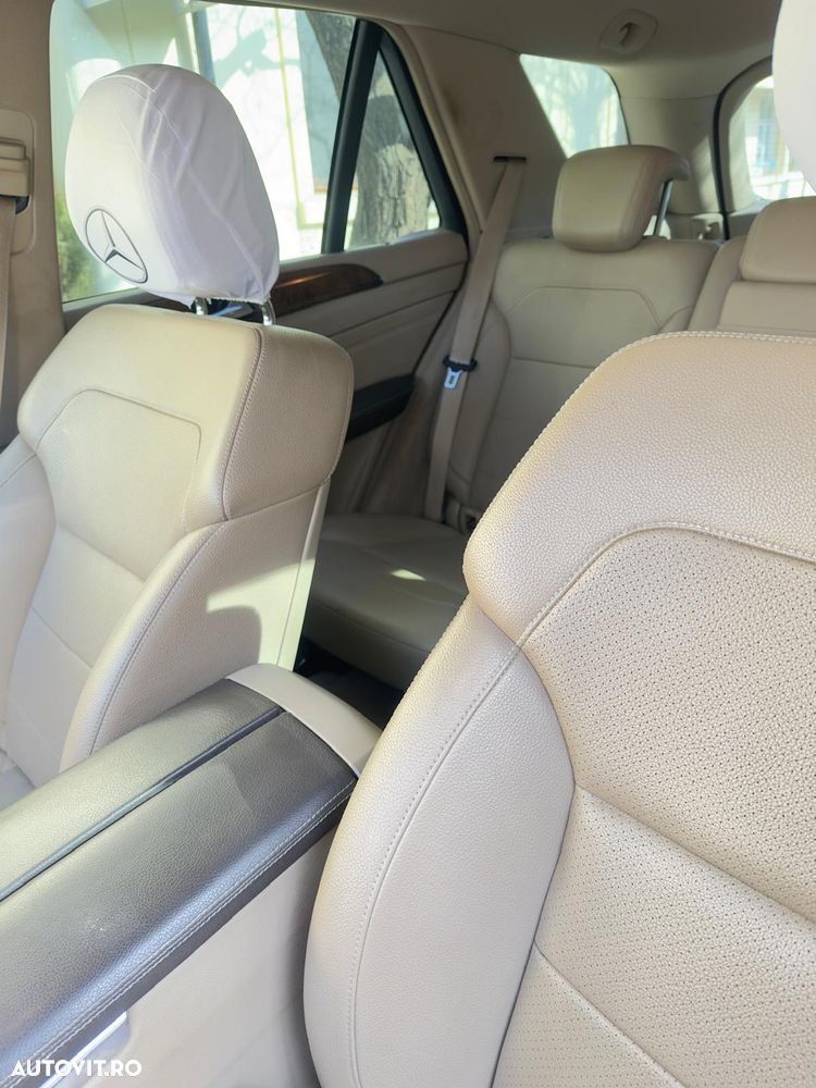 Mercedes-Benz ML 350 BlueTEC 4MATIC 7G-TRONIC - 7