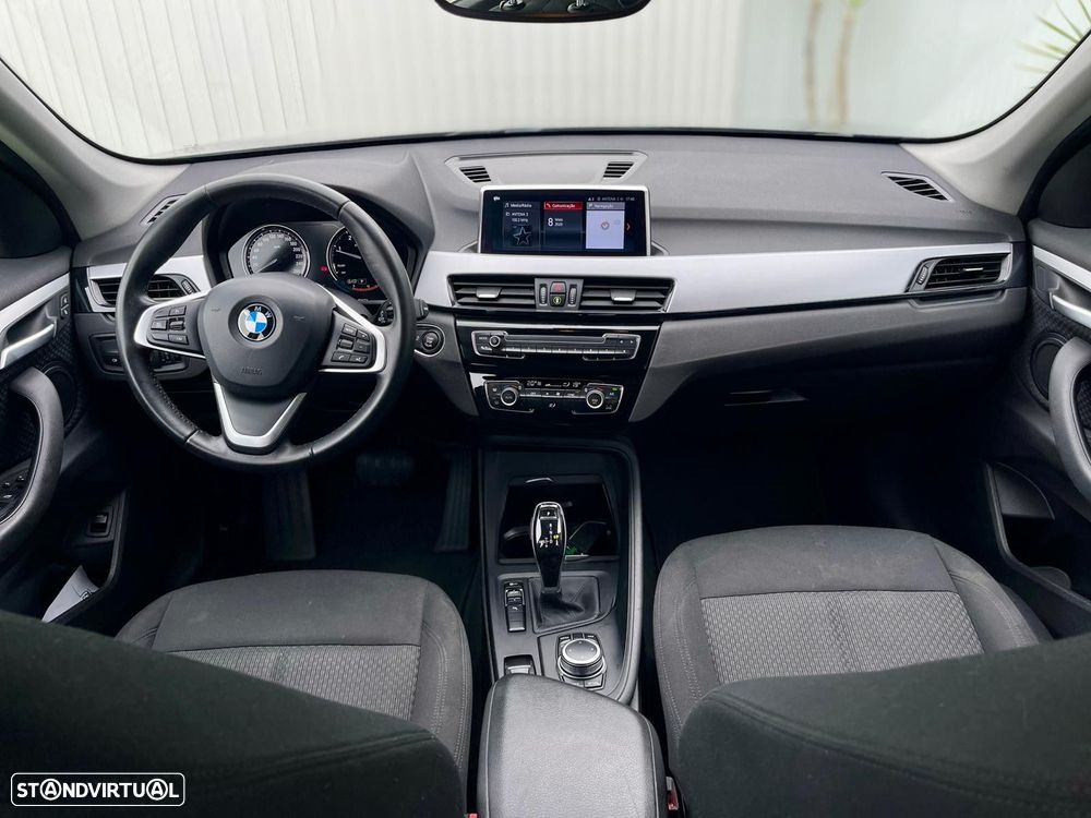 BMW X1 18 d sDrive Advantage Auto - 11
