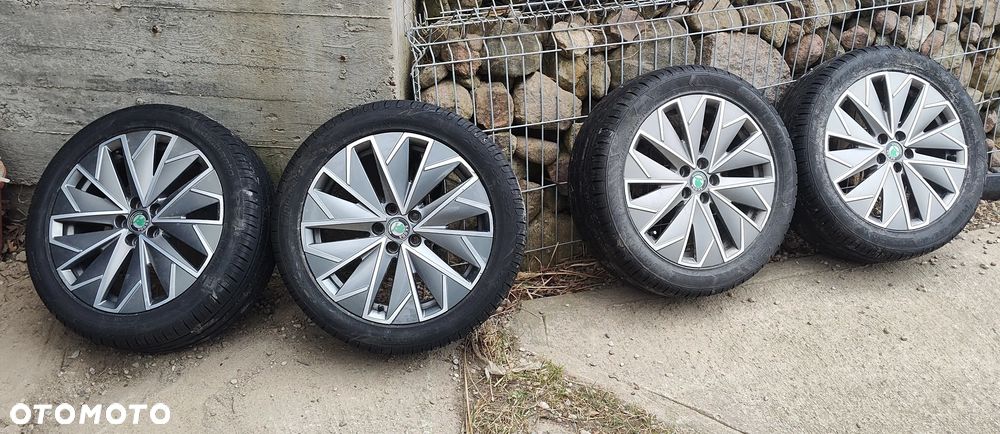 Koła 17 Skoda 5x100 6,5J ET40 ø57,1 658601025F - 2