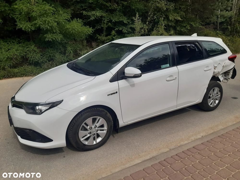 Toyota Auris Hybrid 135 Active - 4