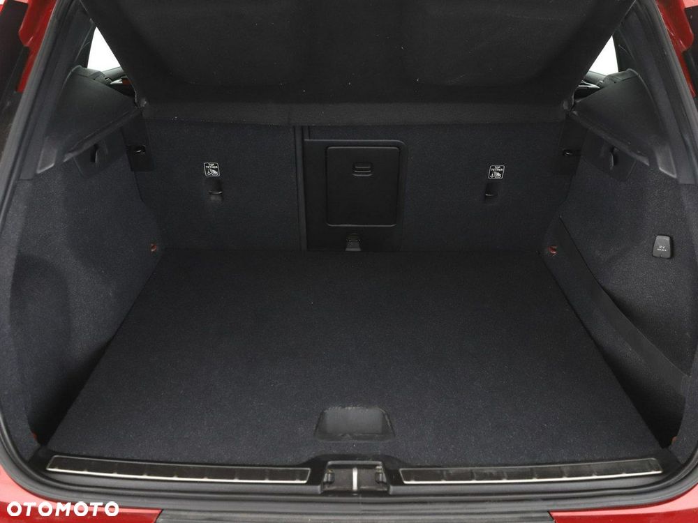 Volvo XC 40 T5 Recharge DKG RDesign - 21