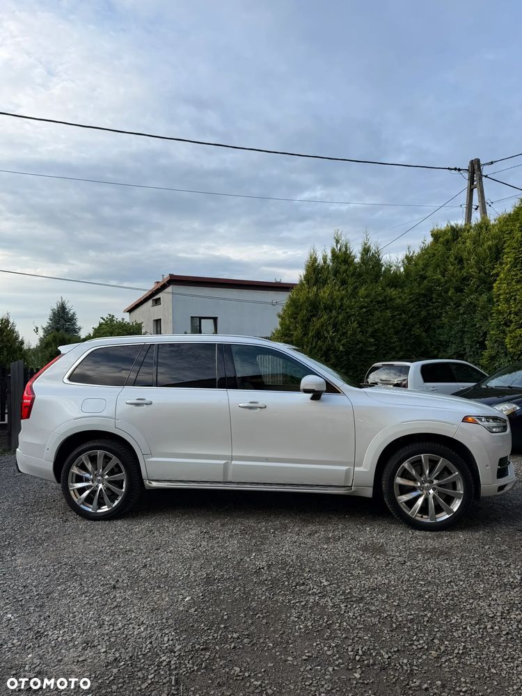 Volvo XC 90 - 3