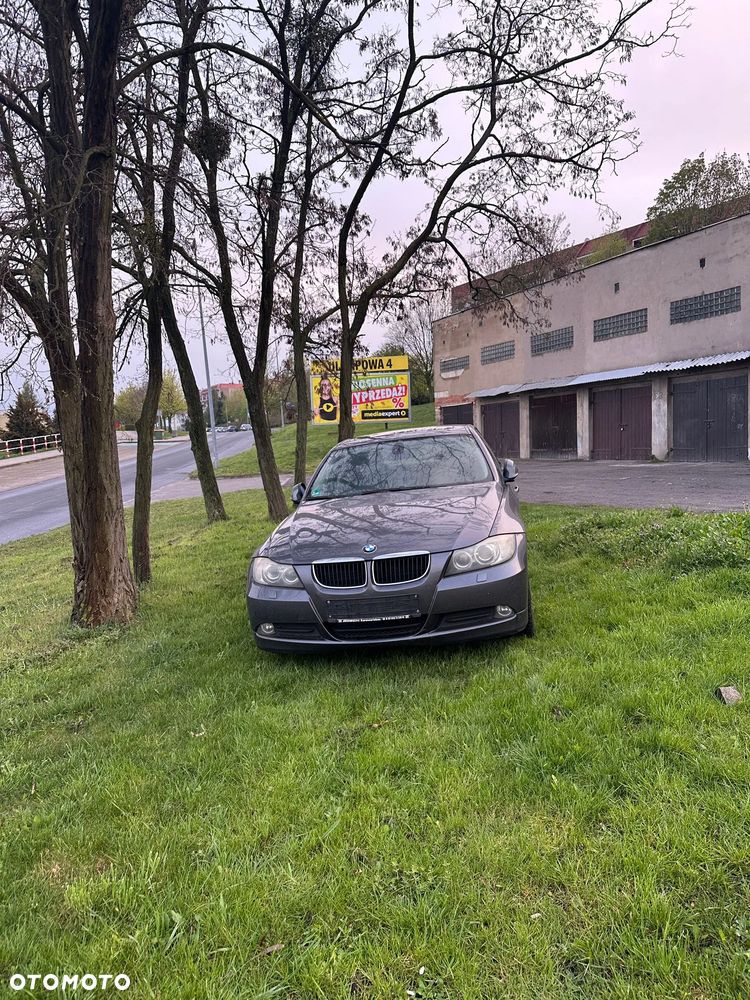 BMW Seria 3 - 1