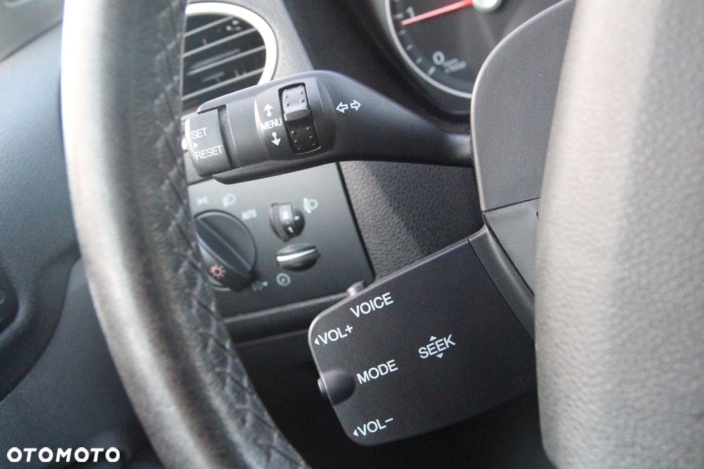 Ford Focus 2.0 TDCi DPF Titanium - 22