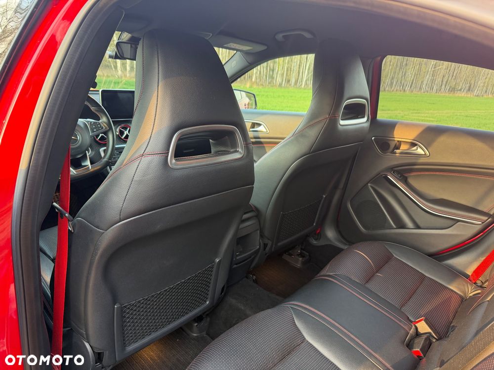 Mercedes-Benz Klasa A AMG 45 4-Matic - 21