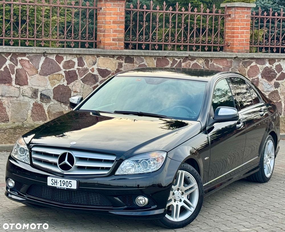 Mercedes-Benz Klasa C 180 BlueEFFICIENCY Avantgarde - 1