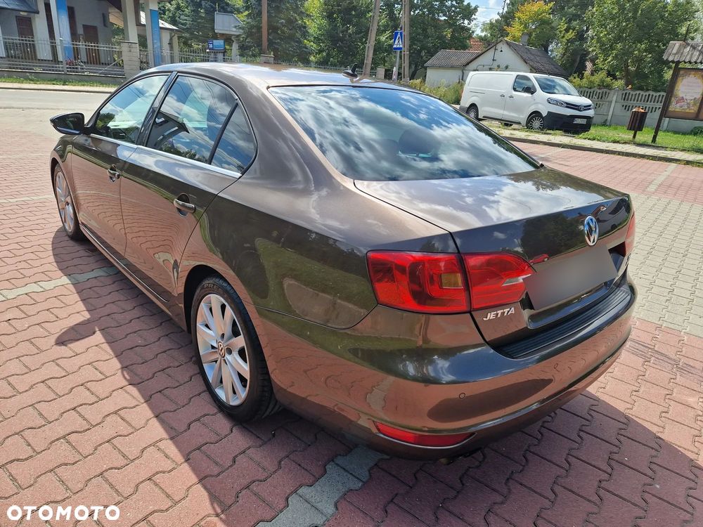 Volkswagen Jetta 1.4 TSI Highline DSG - 7