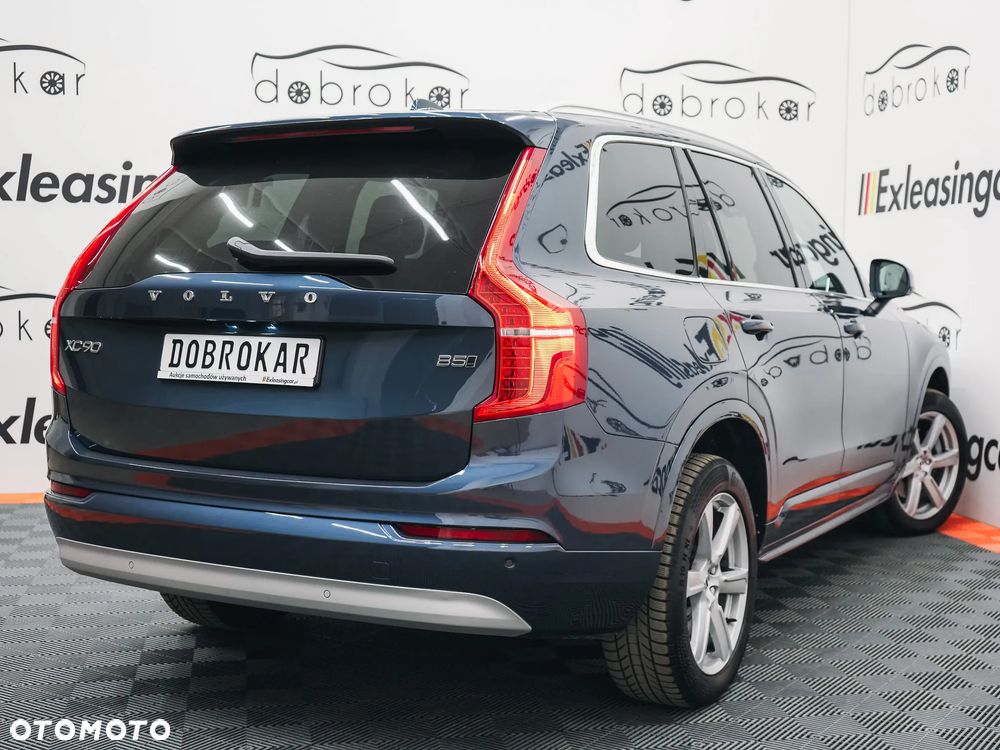 Volvo XC 90 B5 D AWD Geartronic Momentum Pro - 8