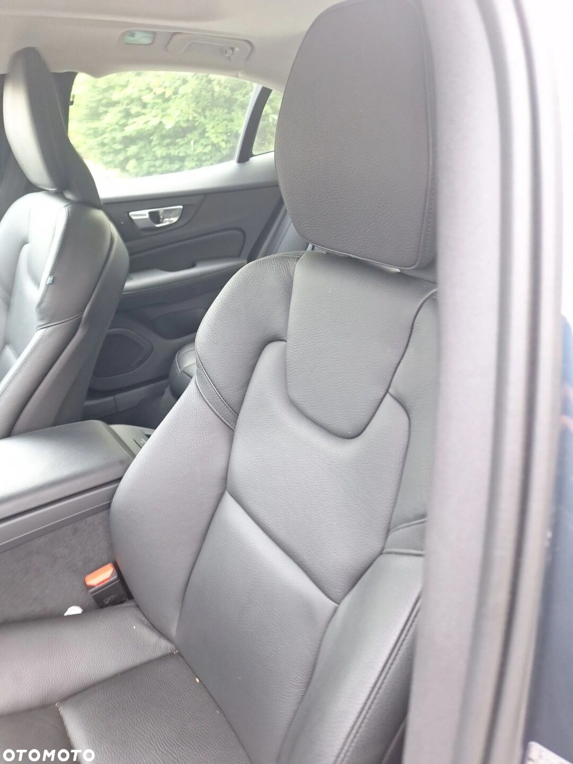 Volvo S60 B5 B AWD Plus Dark - 20