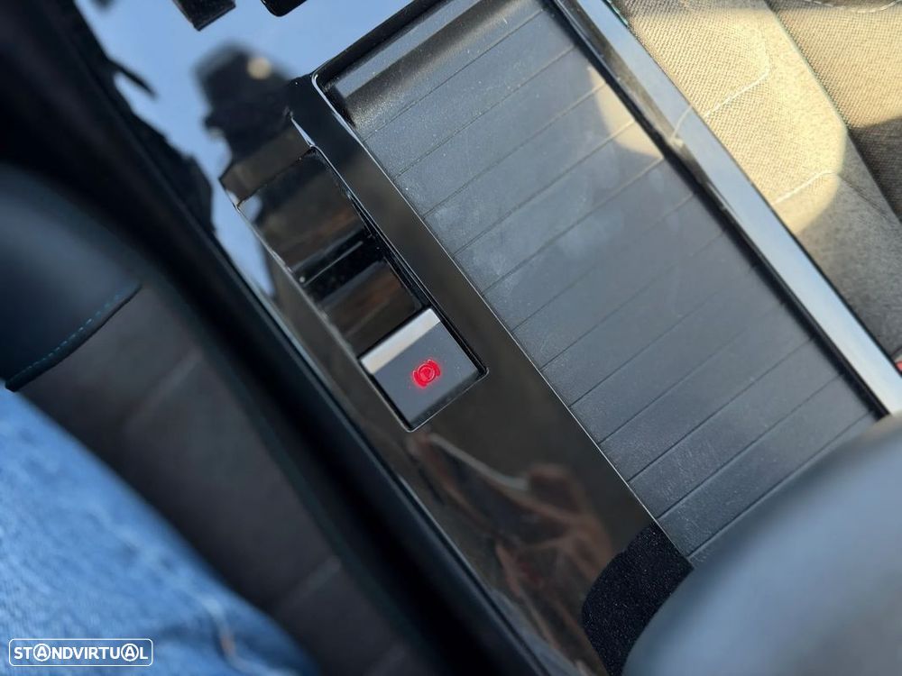 Citroën C4 BlueHDi 130 Stop&Start EAT8 SHINE - 30