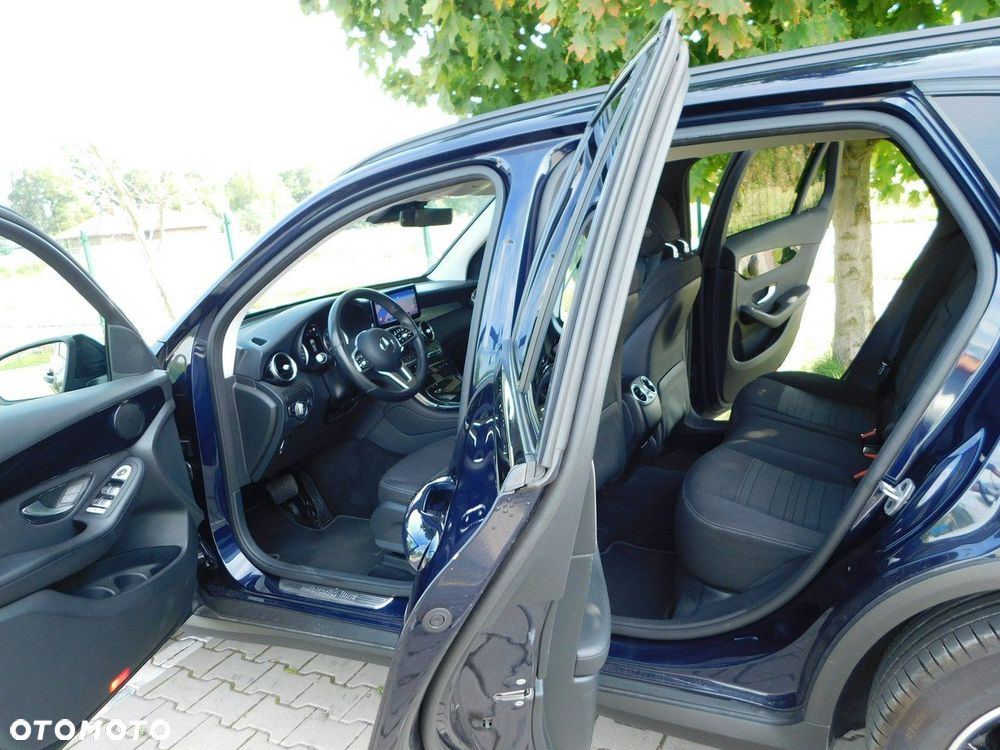 Mercedes-Benz GLC - 15