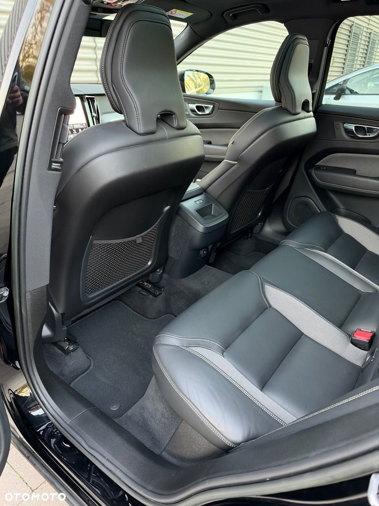 Volvo XC 60 B4 D AWD Geartronic Inscription - 16