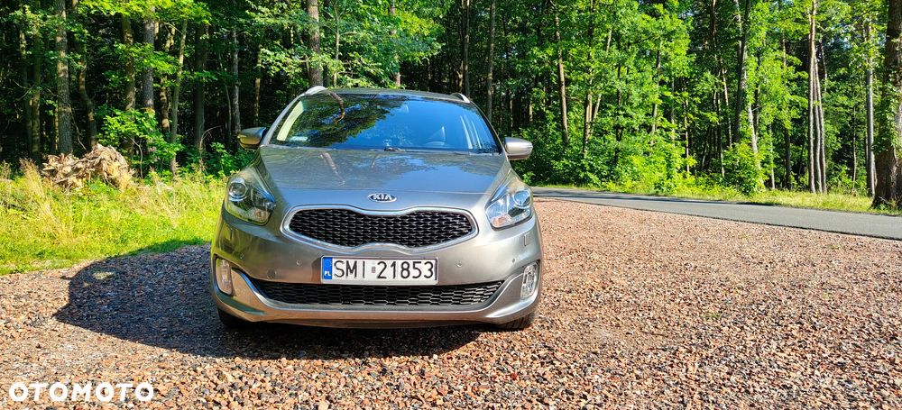 Kia Carens 1.7 CRDi XL 7os - 3
