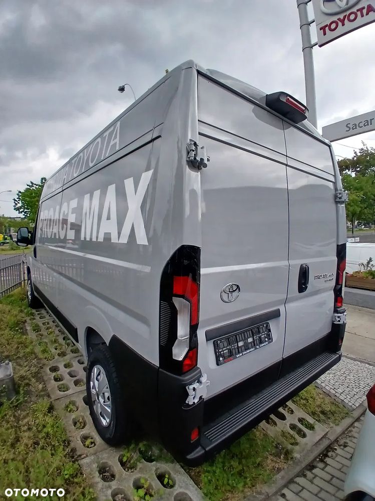 Toyota Proace MAX EV - 9