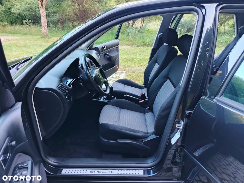 Volkswagen Golf 1.9 TDI Trendline - 16
