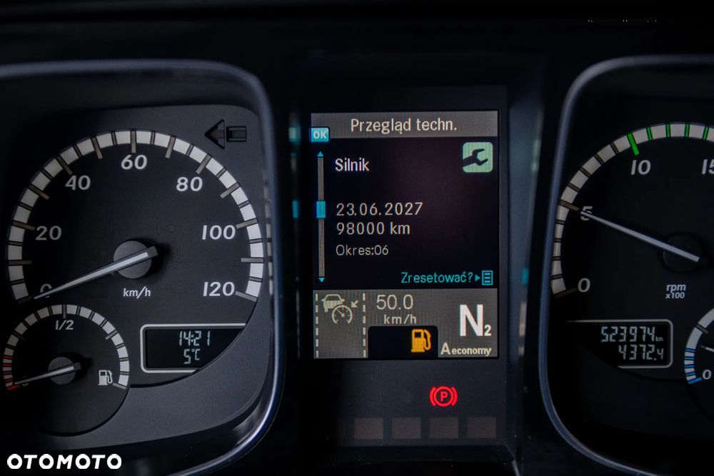 Mercedes-Benz Actros bez retardera - 32