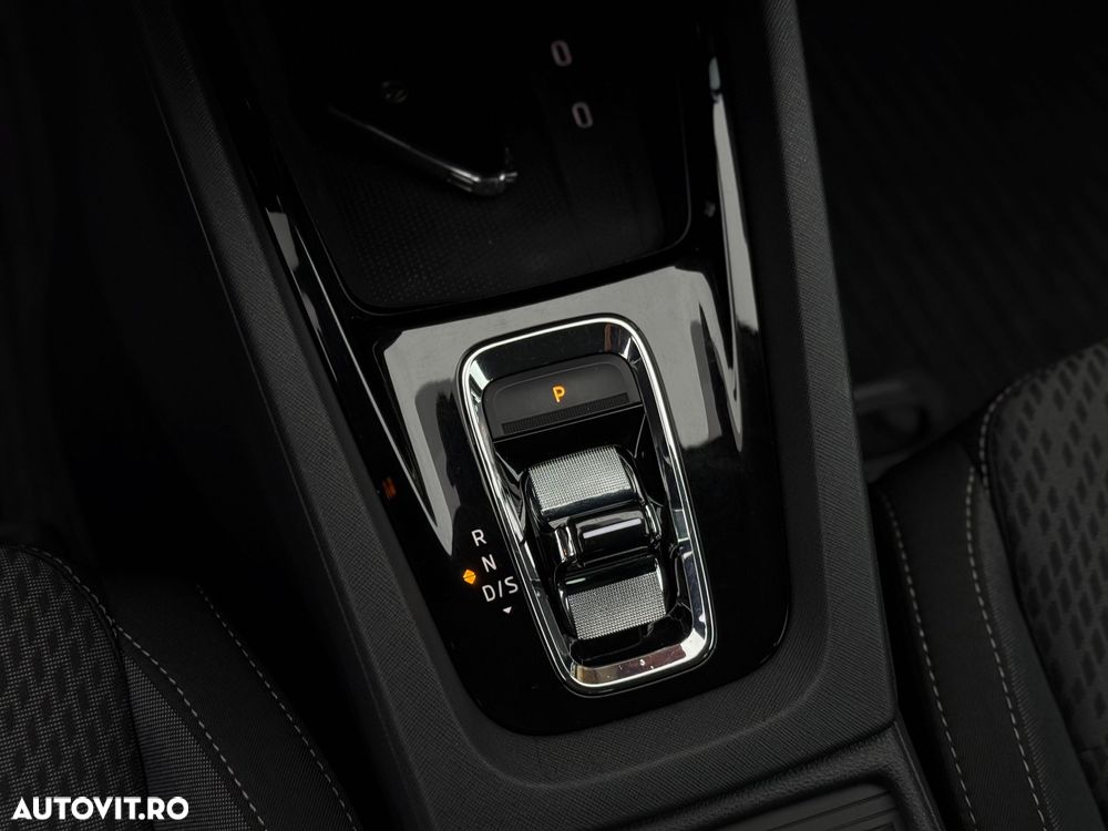 Skoda Octavia 2.0 TDI DSG Style - 20