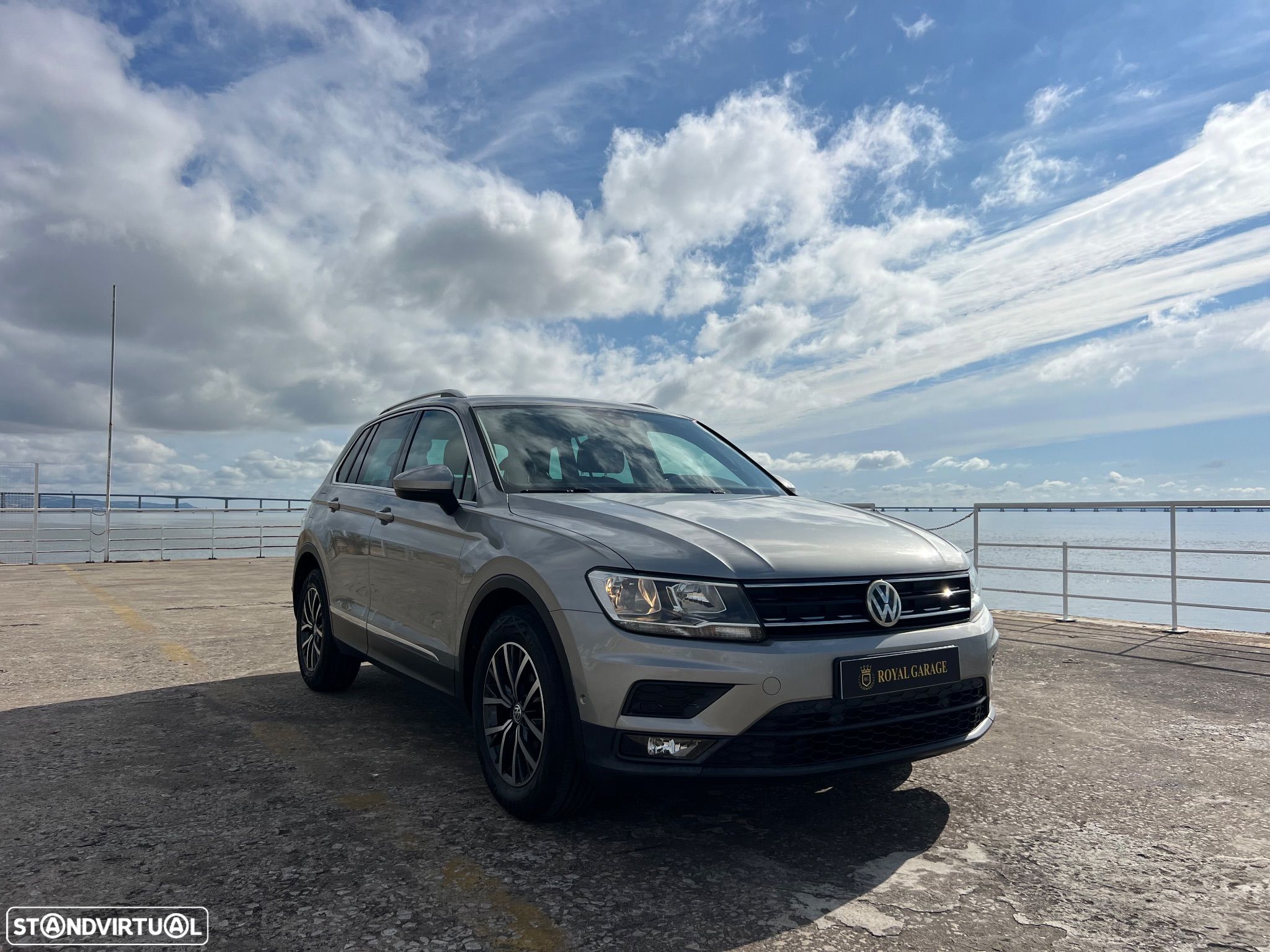 VW Tiguan 1.6 TDI Confortline - 1