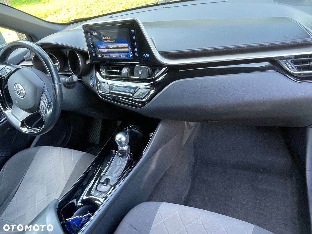 Toyota C-HR - 7