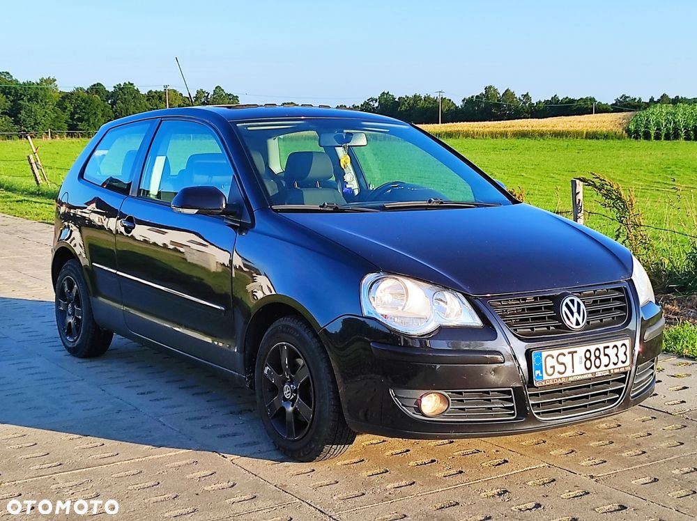 Volkswagen Polo - 1