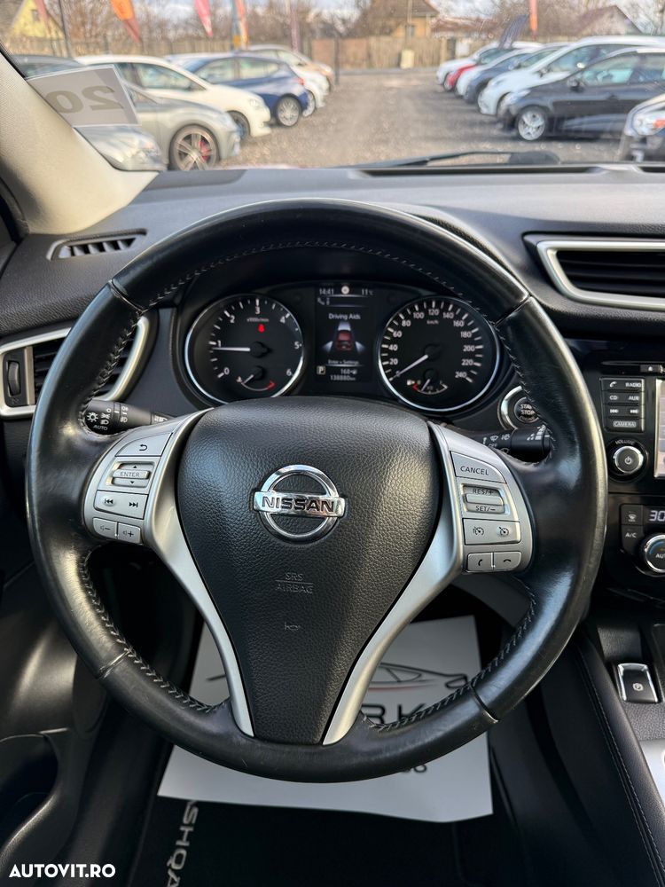 Nissan Qashqai 1.6 DCI Xtronic TEKNA+ - 20