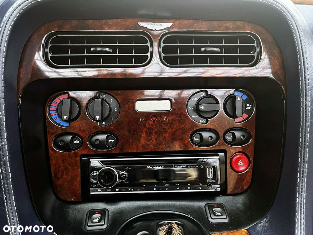 Aston Martin DB7 - 31