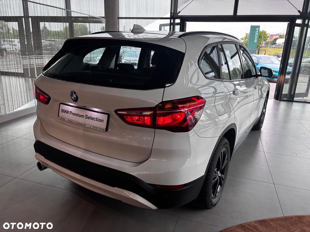 BMW X1 sDrive18i - 5