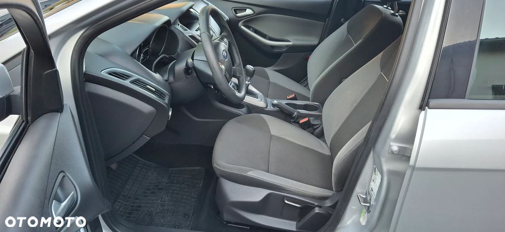 Ford Focus - 7