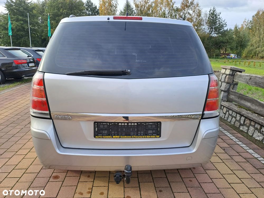 Opel Zafira 1.8 Cosmo - 12