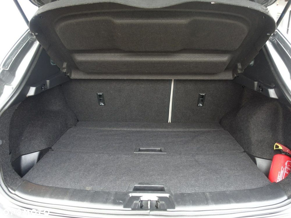 Nissan Qashqai 1.5 dCi N-Connecta EU6 - 17
