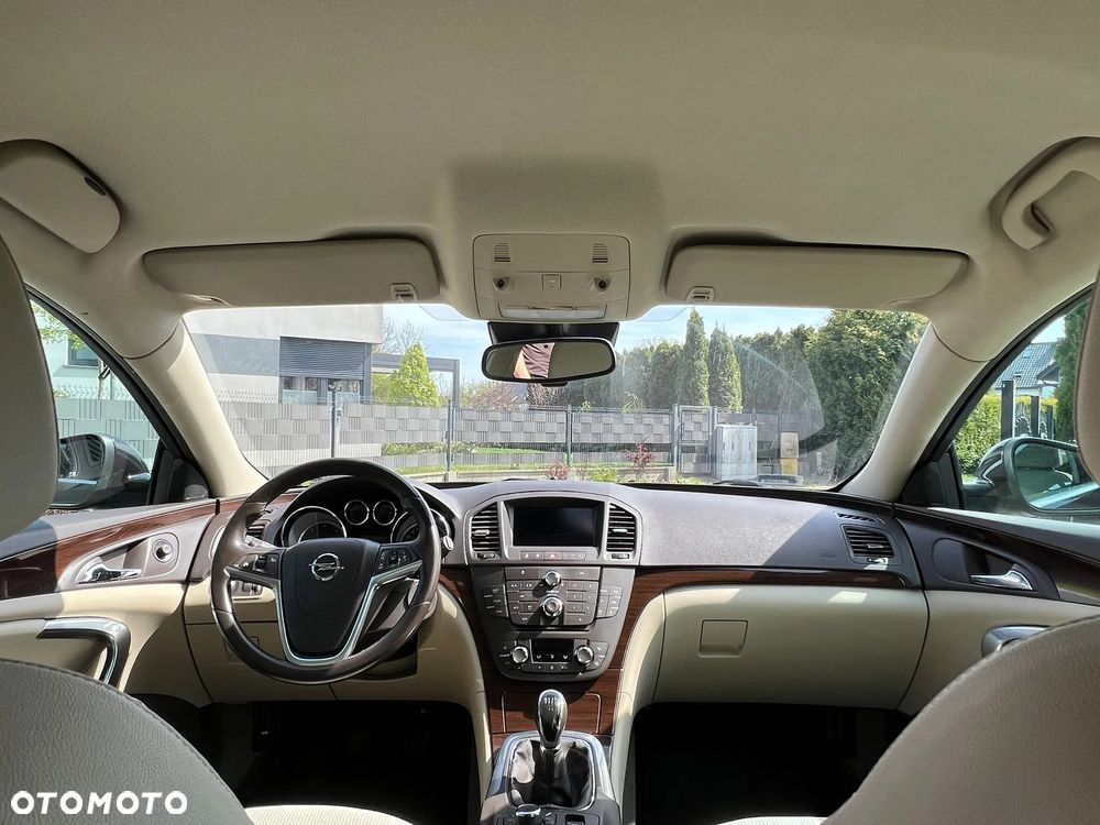 Opel Insignia 2.0 CDTI Cosmo - 11