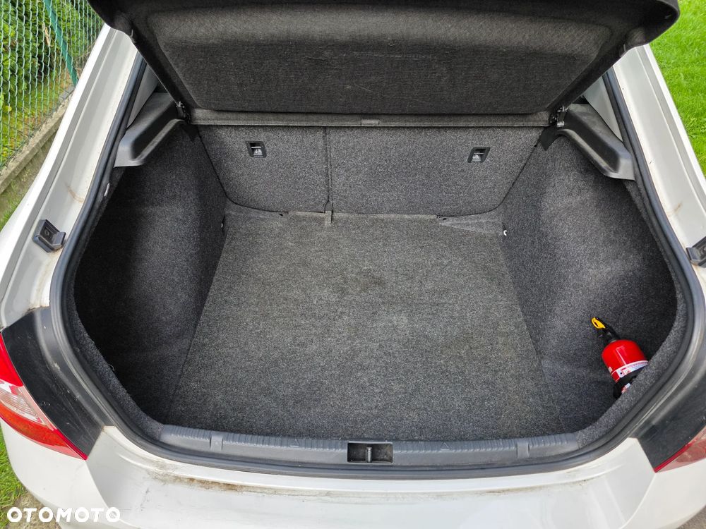 Skoda RAPID 1.2 TSI Active - 13