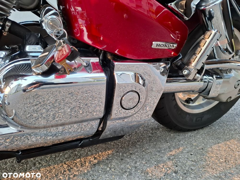Honda VTX - 26