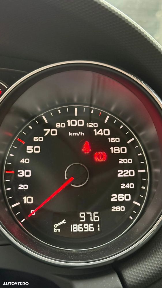 Audi TT Coupe 1.8 TFSI - 11